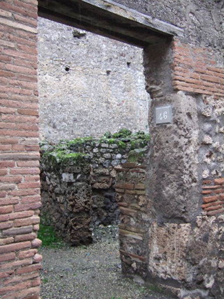 VII.1.46 Pompeii. December 2005. Entrance and room “b”.