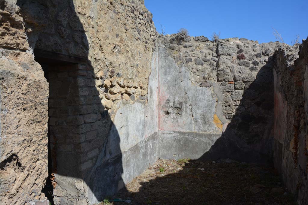 VII.2.16 Pompeii. October 2019. Cubiculum 7, north wall and north-east corner.
Foto Annette Haug, ERC Grant 681269 DCOR.

