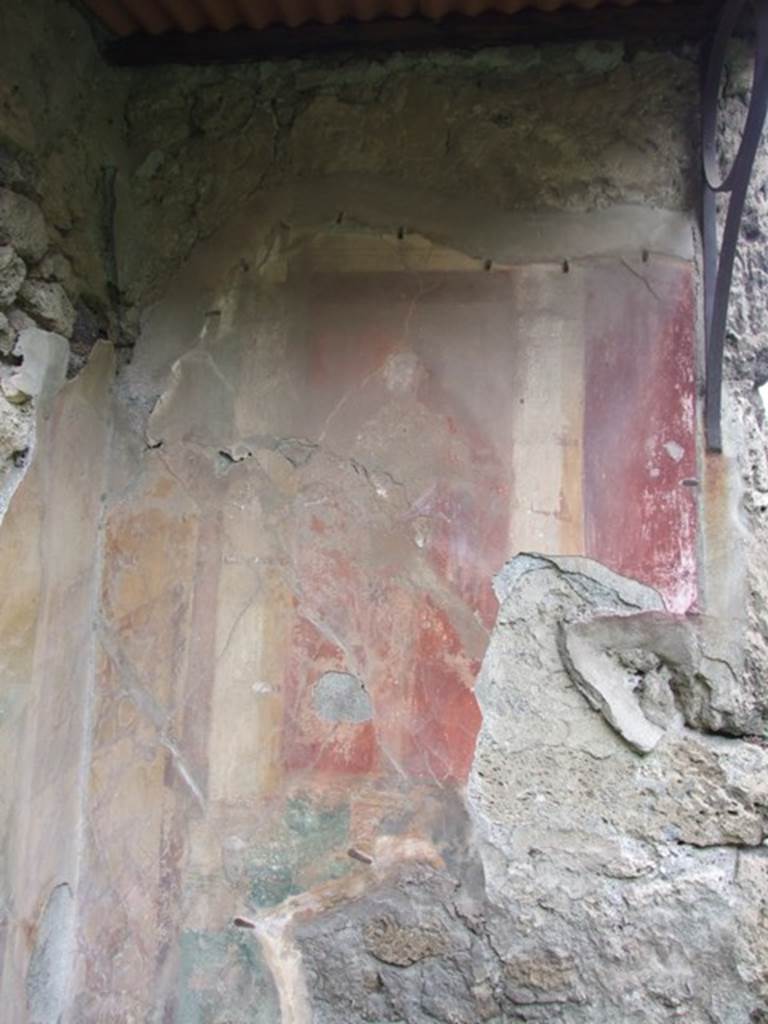 VII.2.20, Pompeii. December 2018. 
Room 13, detail of painted decoration on west wall in north-west corner. Photo courtesy of Aude Durand.
