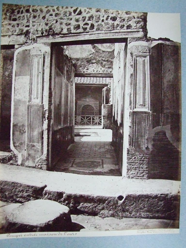 VII.2.45 Pompeii. Entrance, vestibule and detail of doorway. 
Old undated 19th century photograph by Amodio: Pompei maison de l'ours.
Courtesy of Society of Antiquaries. Fox Collection.


