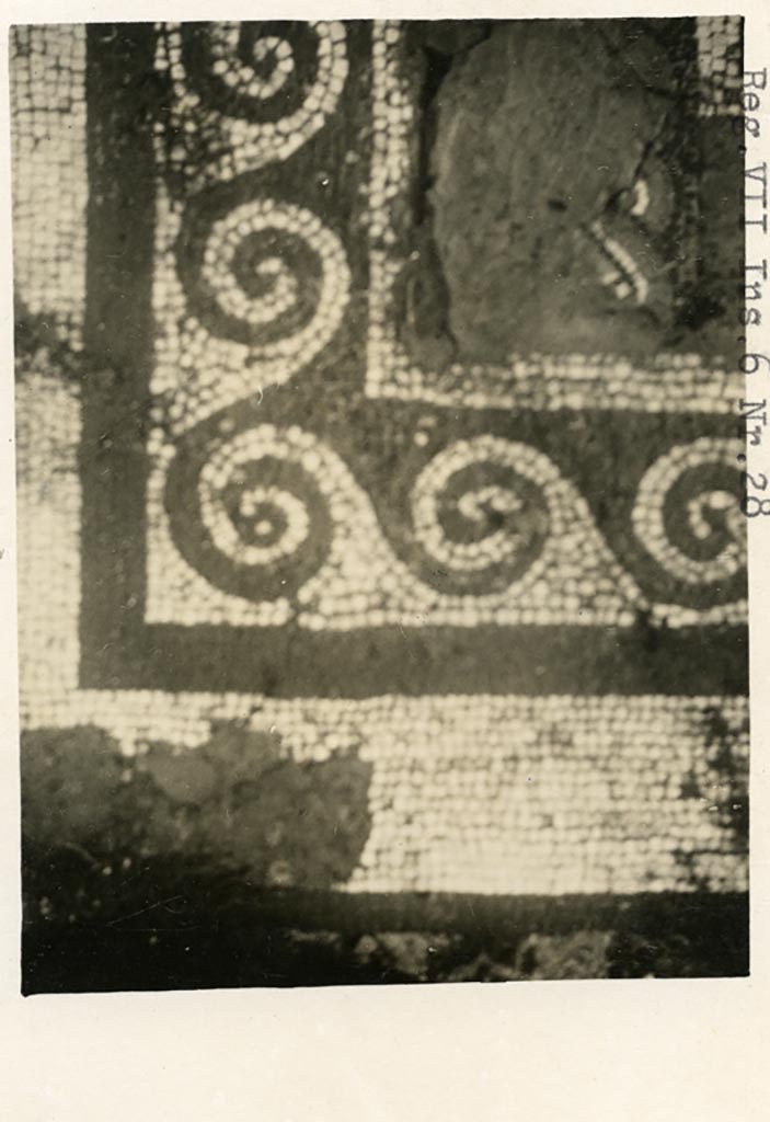 VII.6.28 Pompeii. Atrium 96. 1930 photo showing the mosaic border of the impluvium before it was destroyed in 1943.
See Blake M., 1930. The pavements of the Roman buildings of the Republic and early empire. MAAR 8, p. 77, & Tav 17,2.

