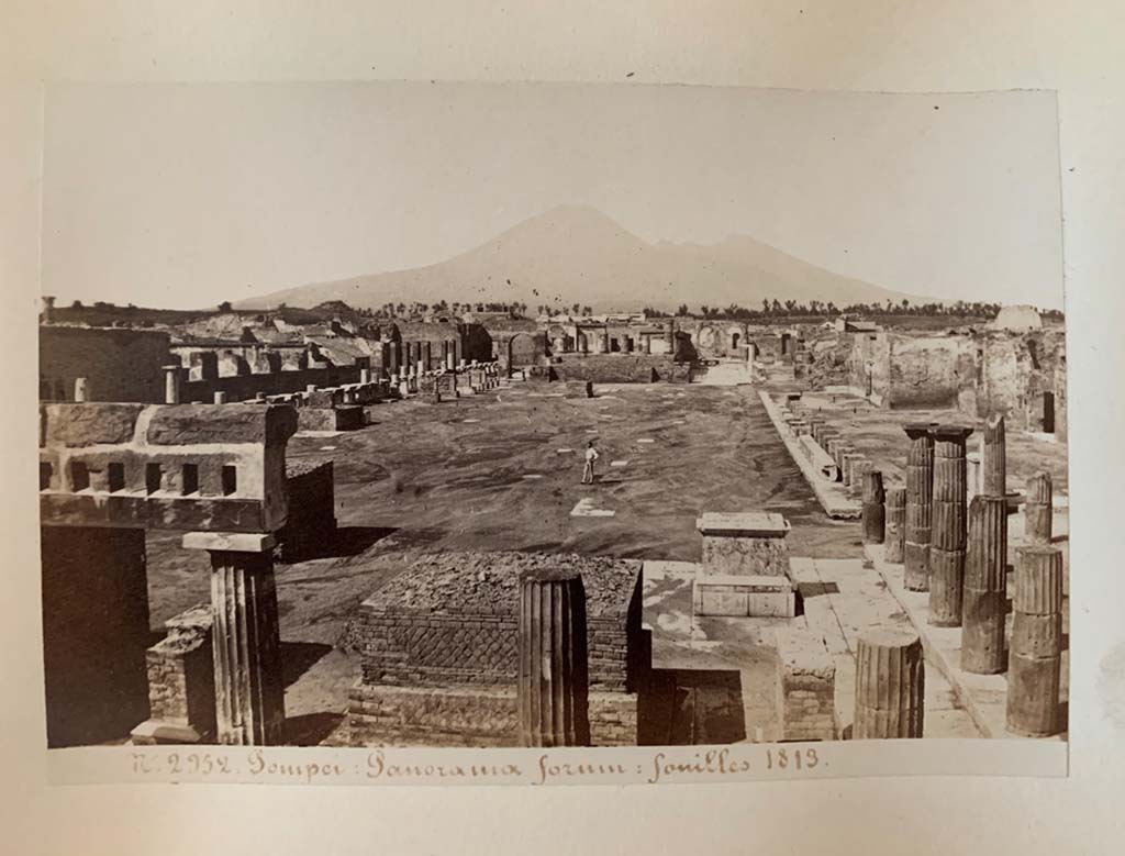 VII.8 Pompeii Forum. Photo numbered 2952 from an album by M. Amodio, c.1880, entitled “Pompei, destroyed on 23 November 79, discovered in 1748”.
Looking north along east side. Photo courtesy of Rick Bauer.

