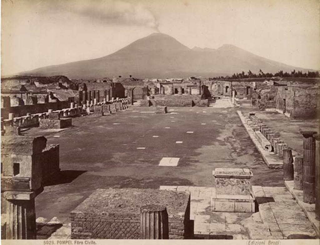 VII.8 Pompeii Forum. Old G Sommer photograph numbered 5026. Looking north along the east side. Photo courtesy of Rick Bauer.