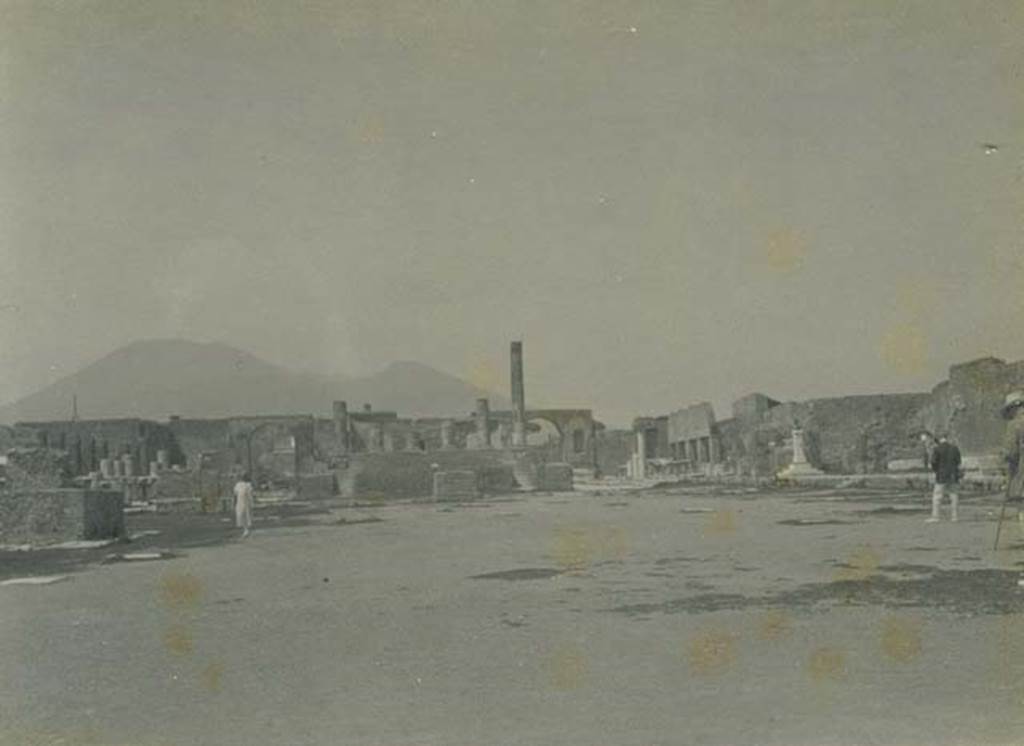 VII.8 Pompeii Forum. 5th June 1925. Looking north. Photo courtesy of Rick Bauer.