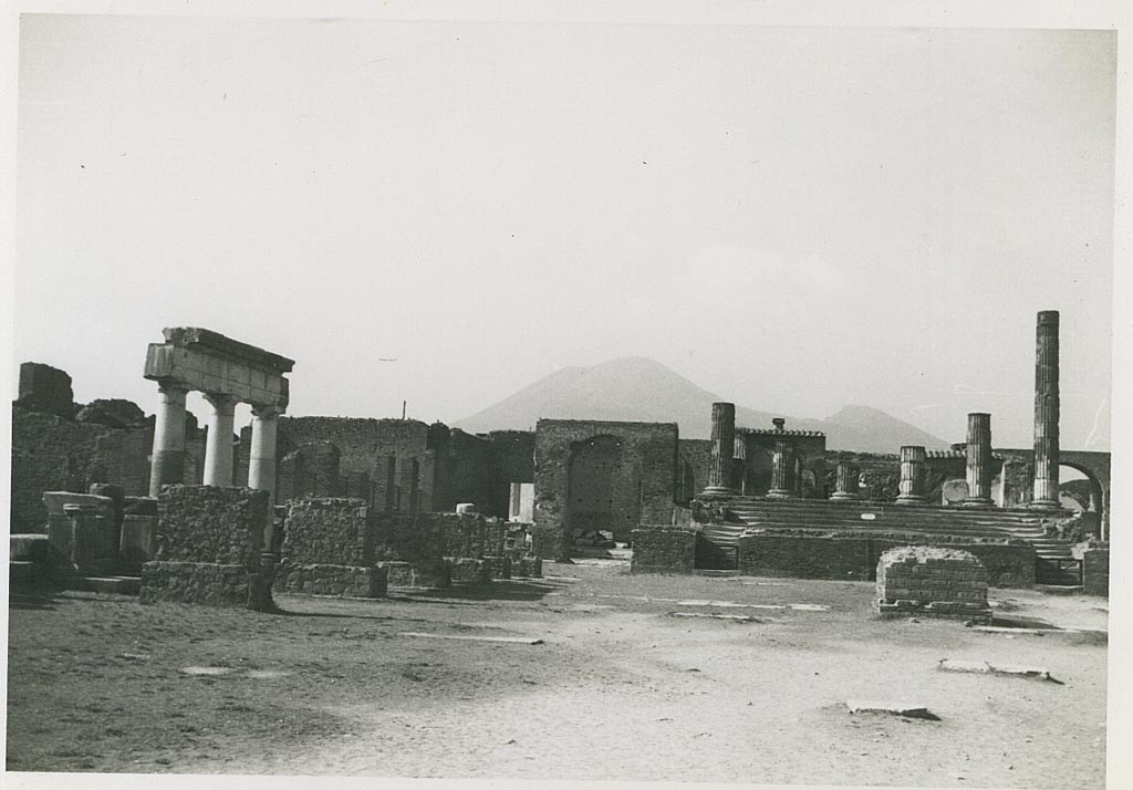 VII.8 Pompeii Forum. 1956 photograph. 
Looking north along the west side towards the Temple of Jupiter. Photo courtesy of Rick Bauer.
