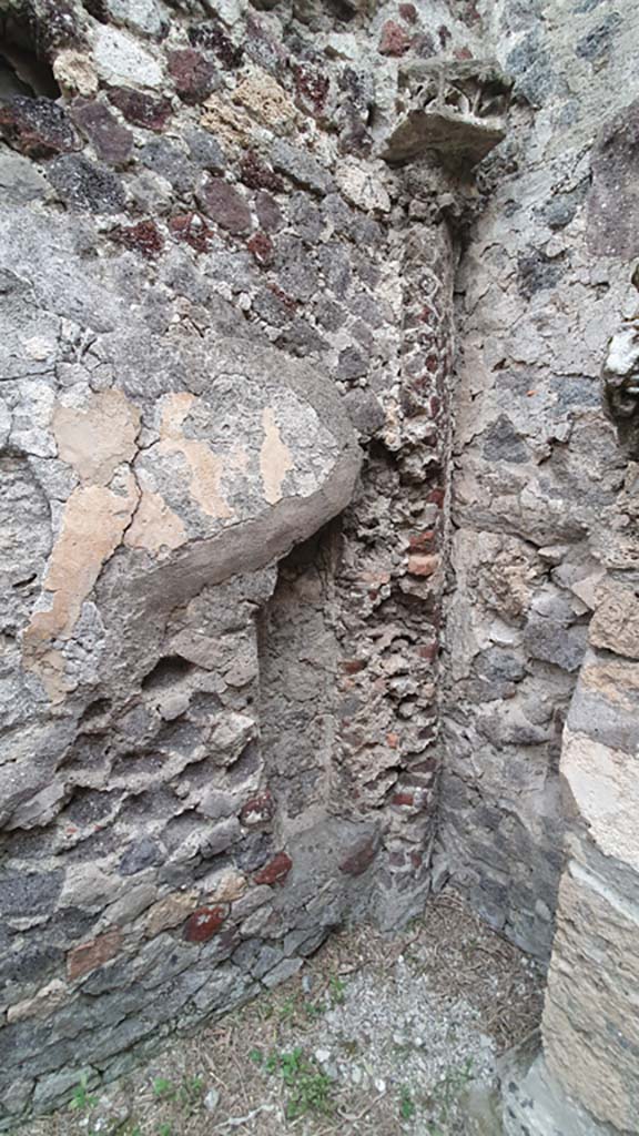 VII.8.1 Pompeii. August 2021. North-west corner.
Foto Annette Haug, ERC Grant 681269 DÉCOR.

