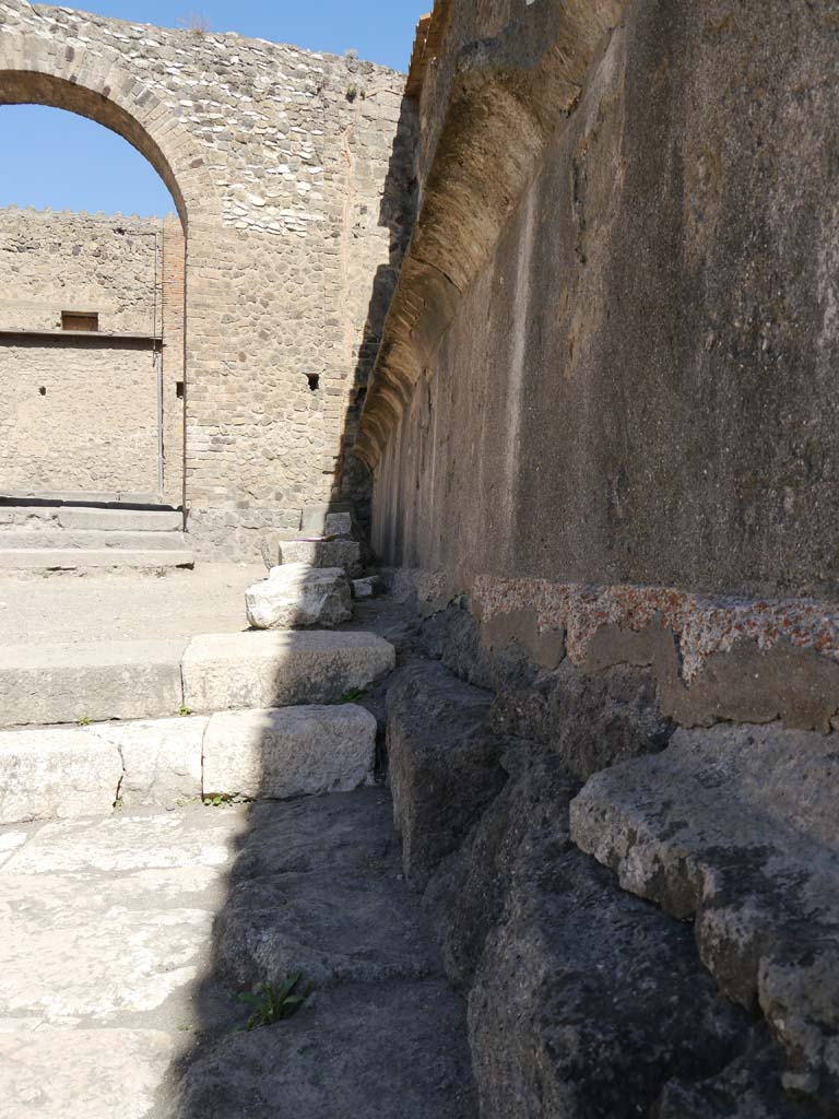 VII.8.1 Pompeii, September 2018. 
Looking north towards north-east corner, between north wall of Forum with steps, and lower west exterior wall of Temple.  
Foto Anne Kleineberg, ERC Grant 681269 DÉCOR.

