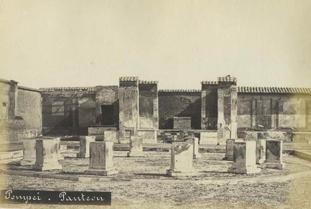 VII.9.7 and VII.9.8 Pompeii. Late 19th century photograph by Mauri, no 007. Looking east. Photo courtesy of Rick Bauer.
