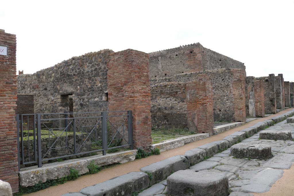 Via degli Augustali Pompeii, south side. December 2018. 
Looking west from entrance doorway at VII.9.30, on left. Photo courtesy of Aude Durand.

