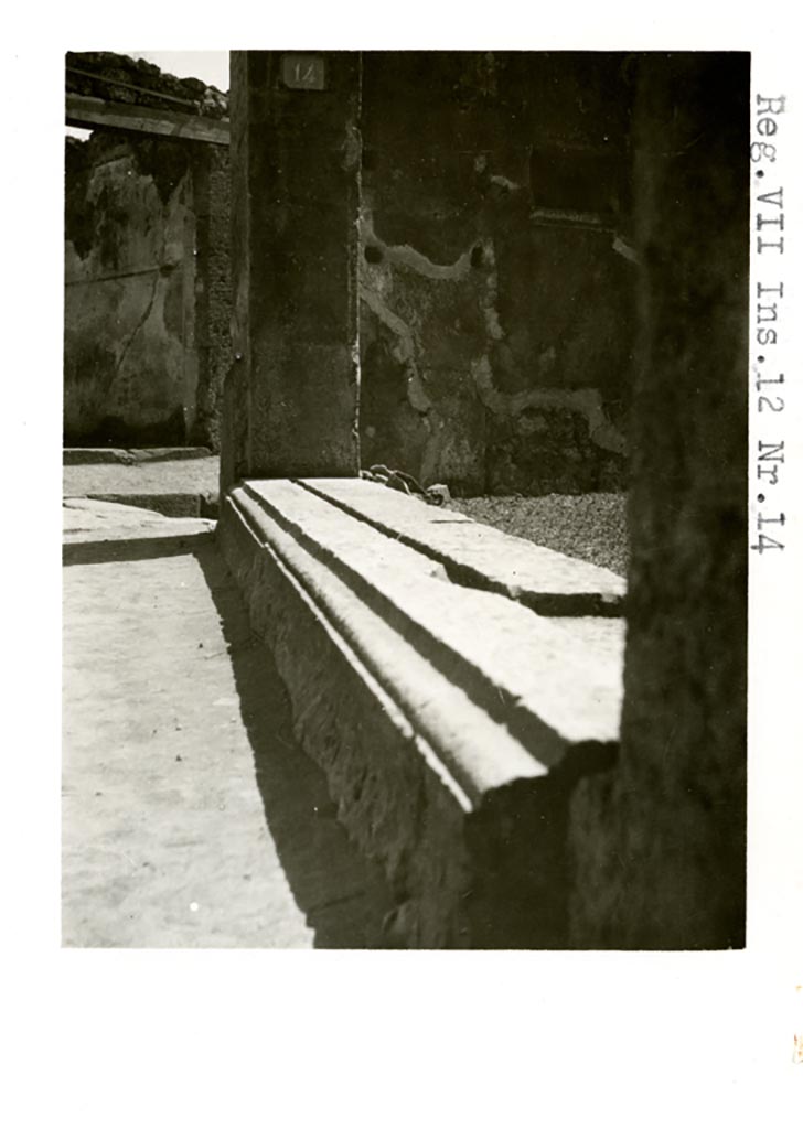 VII.12.14 Pompeii. Pre-1937-39. Looking east along entrance threshold/sill.
Photo courtesy of American Academy in Rome, Photographic Archive. Warsher collection no. 240
