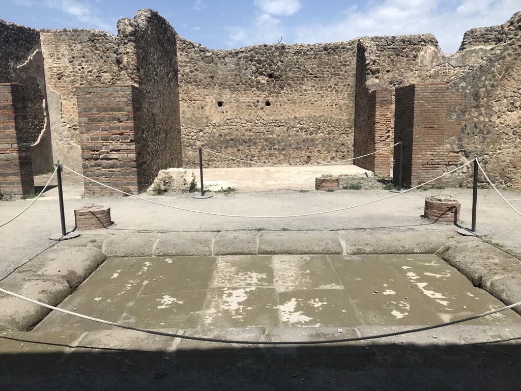 VIII.2.14 Pompeii. April 2019. Looking north across impluvium in atrium. Photo courtesy of Rick Bauer.