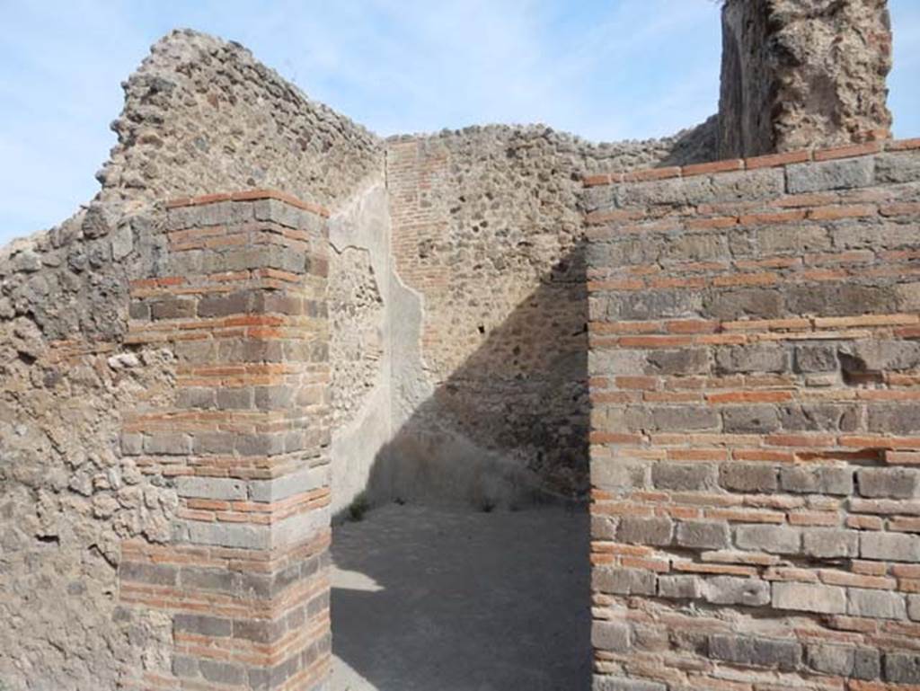 VIII.2.14 Pompeii. May 2017. Doorway to room in north-west corner of atrium. Photo courtesy of Buzz Ferebee.
