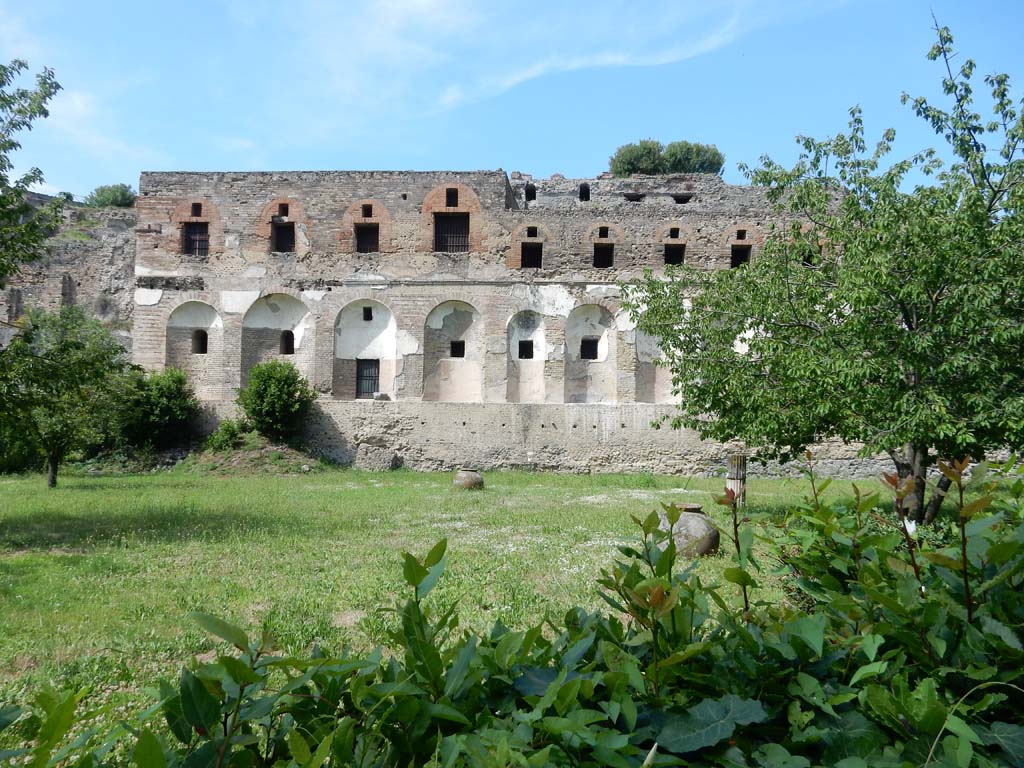 VIII.2.20 Pompeii, May 2018. Sarno Baths complex, from the rear. Photo courtesy of Buzz Ferebee.