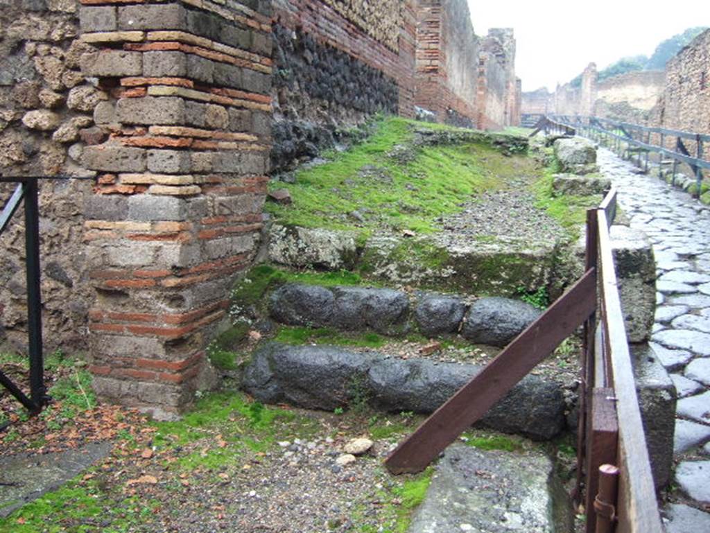 Steps outside VIII.2.38, Pompeii. December 2005. Looking west.