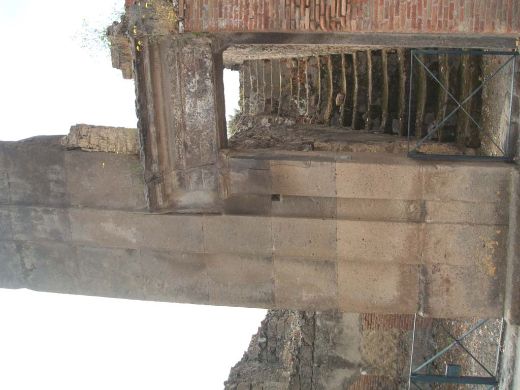VIII.3.10 Pompeii. March 2019. Entrance doorway to steps to upper floor.
Foto Taylor Lauritsen, ERC Grant 681269 DÉCOR.

