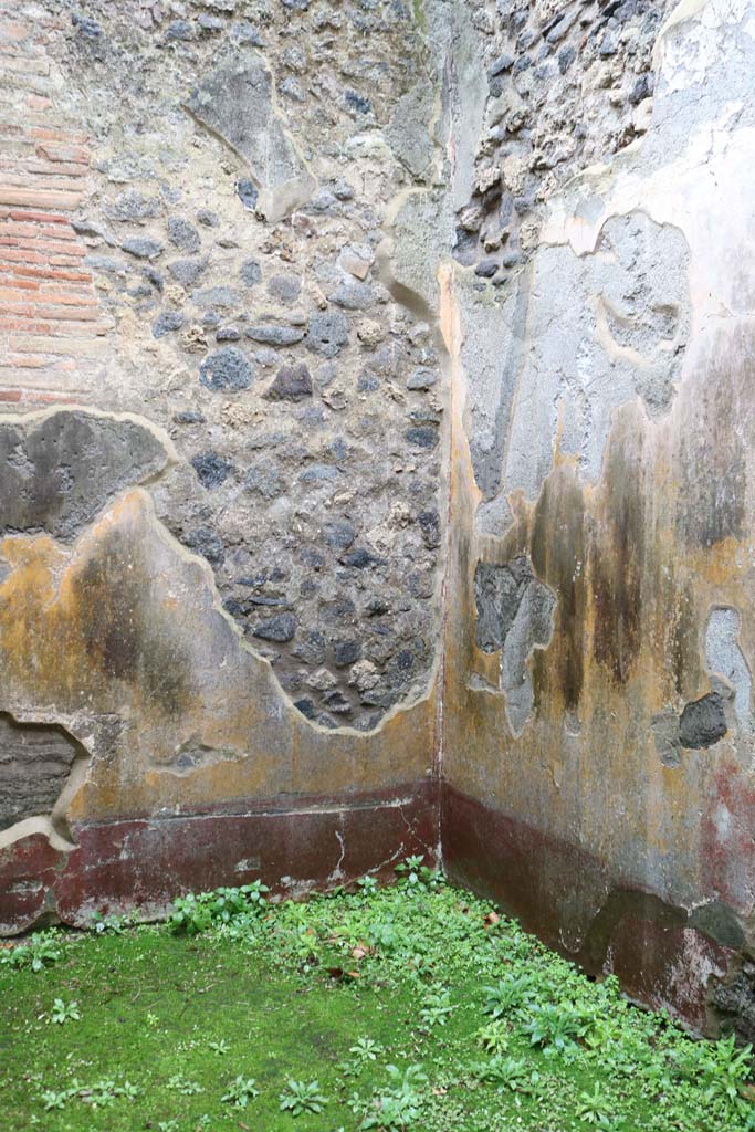 VIII.3.12, Pompeii. December 2018. 
Cubiculum, looking towards south-west corner. Photo courtesy of Aude Durand.
