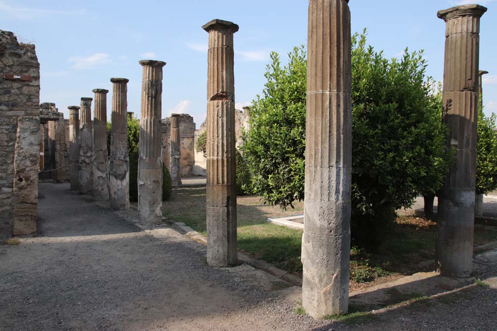 VIII.4.15 Pompeii. September 2021. Looking north-east across peristyle garden from south-west portico. Photo courtesy of Klaus Heese.