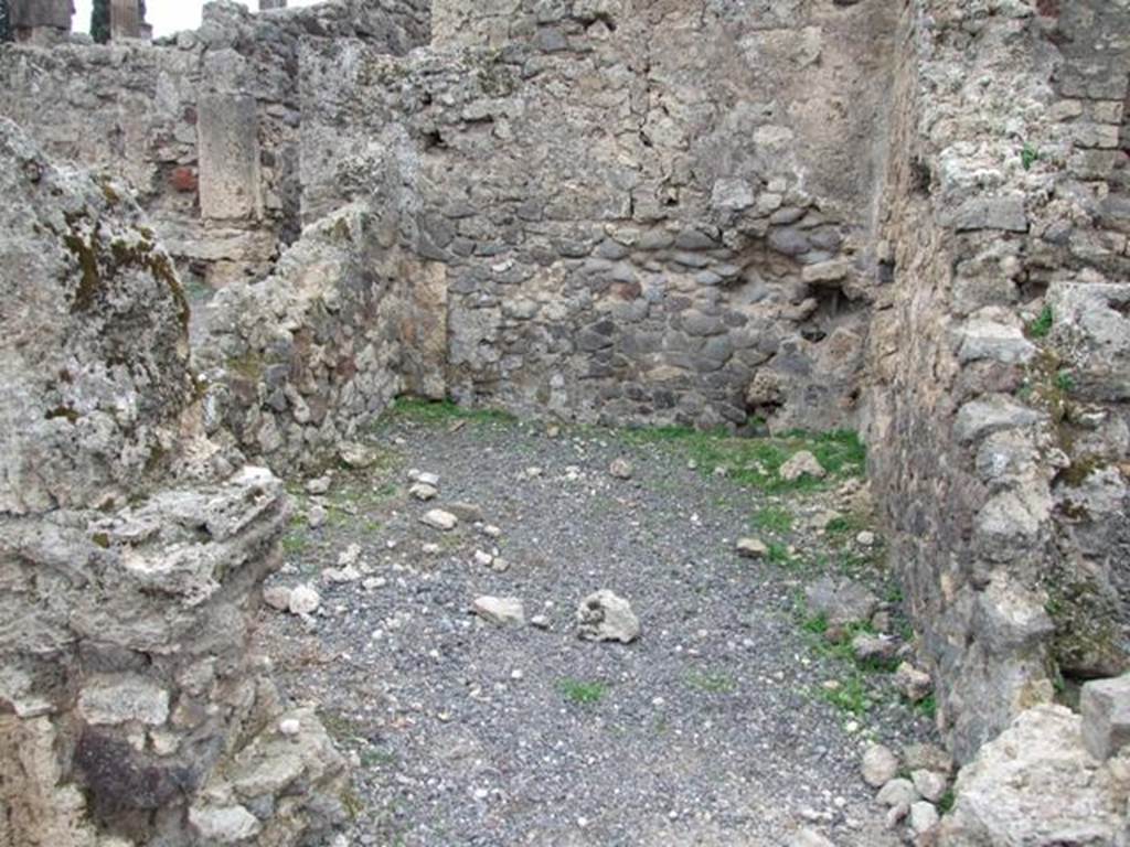 VIII.4.22 Pompeii.  Shop and rooms.   December 2007.   Room on north side at rear.
