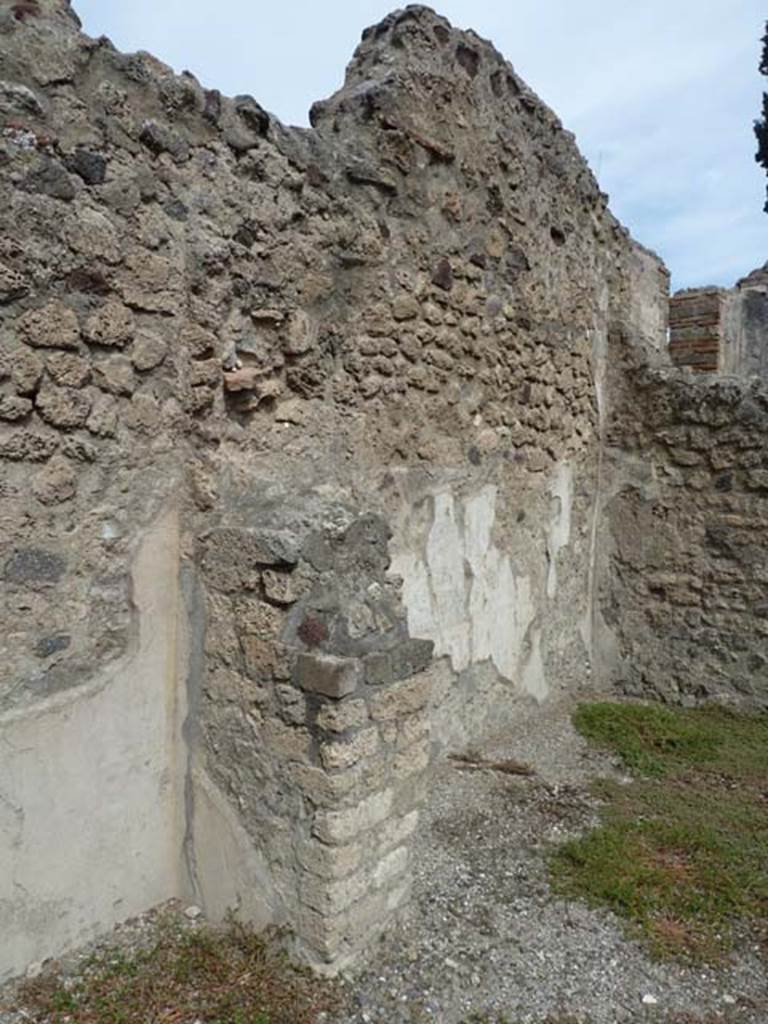 VIII.4.45 Pompeii. September 2015. North wall of the “second” room.