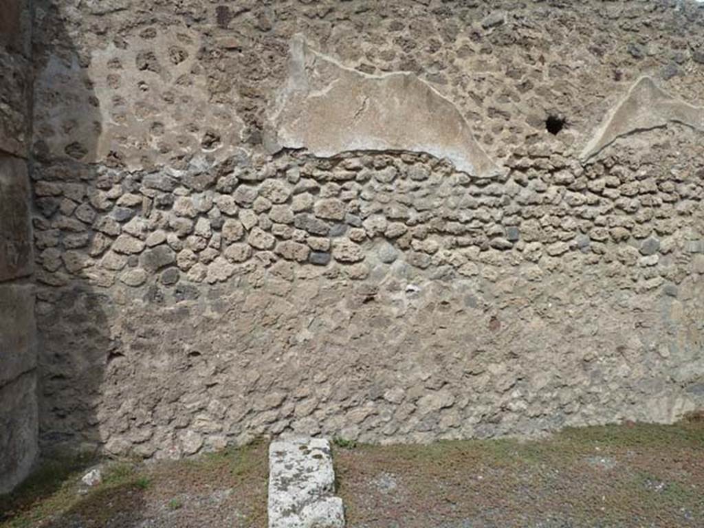 VIII.4.47 Pompeii. September 2015. North wall, with base for stairs. A latrine was in this area, according to Eschebach, it was under the stairs. 

 
