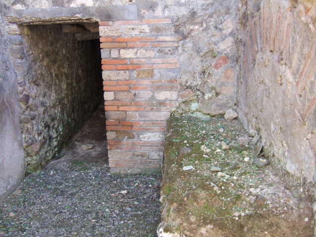 VIII.6.8 Pompeii. September 2011. Room “f”, basement storeroom or cellar, looking west.