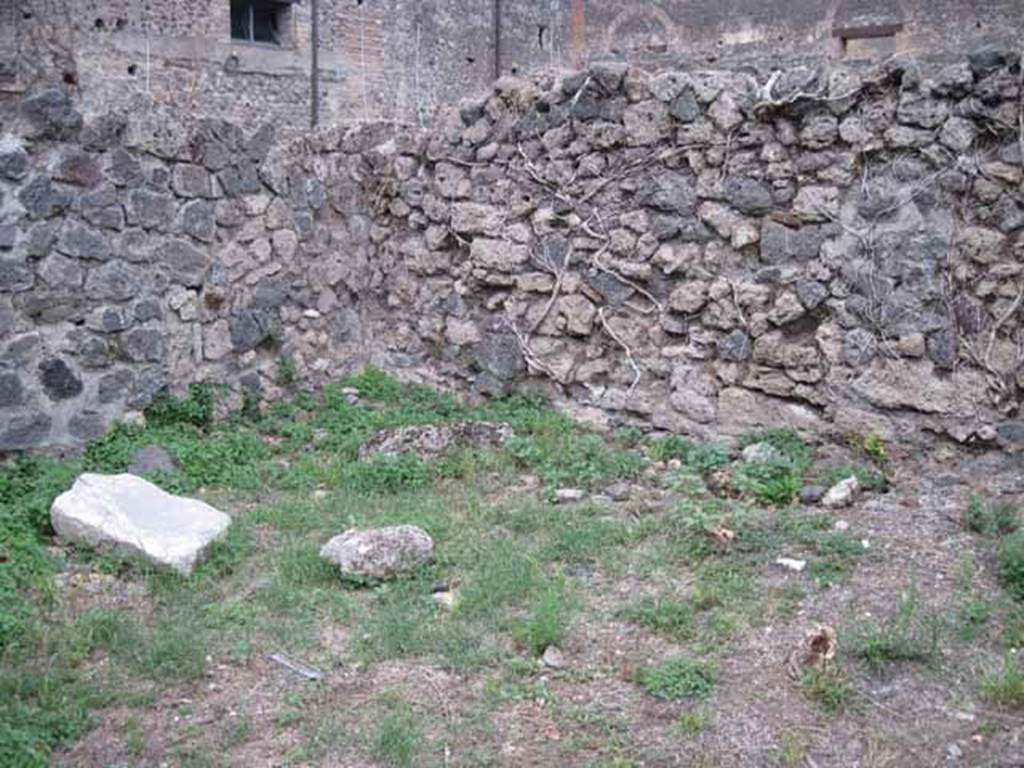 VIII.7.10 Pompeii. September 2010. Rear room possibly a dormitory, looking towards north-west corner.