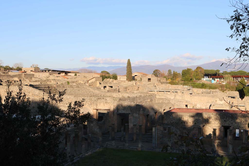 VIII.7.16 Pompeii. December 2018. Looking towards north-east corner, and the Small Theatre. Photo courtesy of Aude Durand.