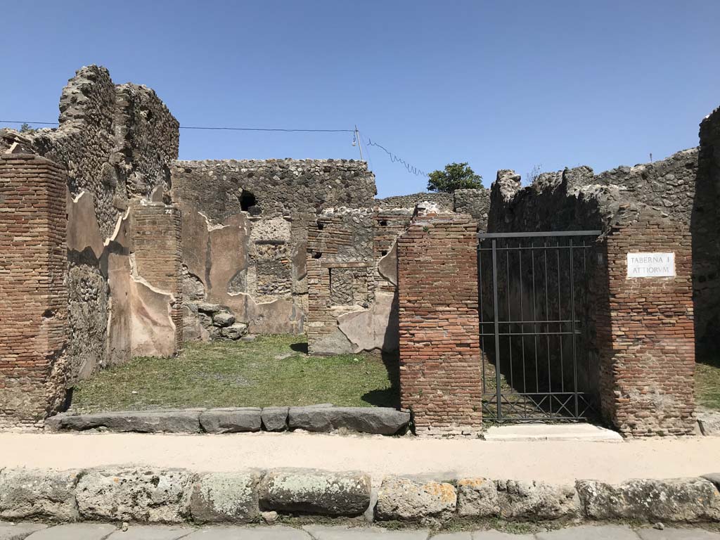IX.2.9 Pompeii. April 2019. Looking east towards entrance to shop on Via Stabiana. 
On the right is the doorway to the house at IX.2.10. Photo courtesy of Rick Bauer.

