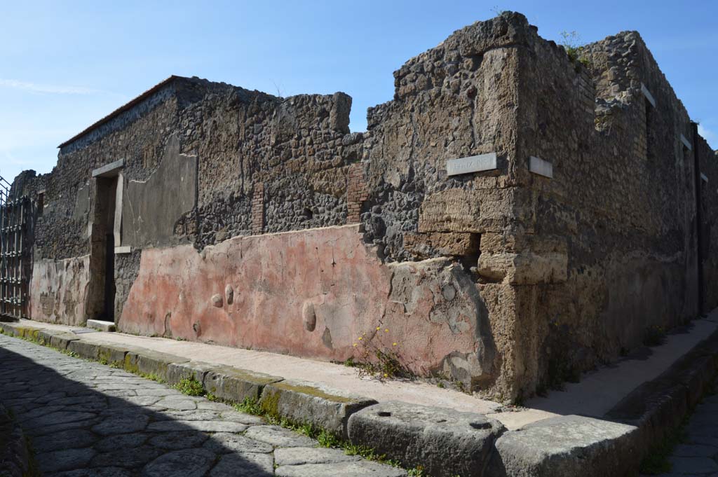 IX.2.16 Pompeii, May 2018. Looking west along Vicolo di Balbo towards entrance doorway.  Photo courtesy of Buzz Ferebee.
