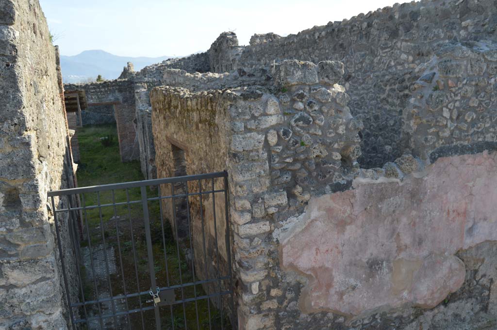 IX.2.26 Pompeii. March 2019. Looking towards upper entrance doorway and west side. 
Foto Taylor Lauritsen, ERC Grant 681269 DÉCOR.
