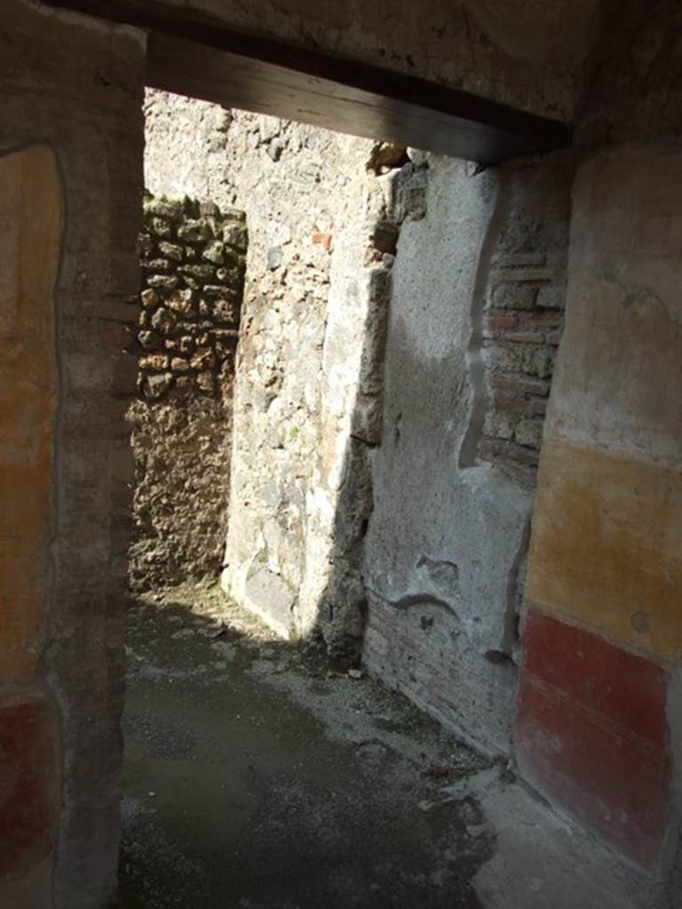 IX.3.5 Pompeii. March 2009. Room 6, doorway in north wall to room 7.
