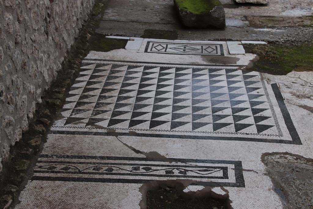 IX.4.18 Pompeii. October 2020. Mosaic flooring from earlier buildings, before the building of the Central Baths. Photo courtesy of Klaus Heese.
