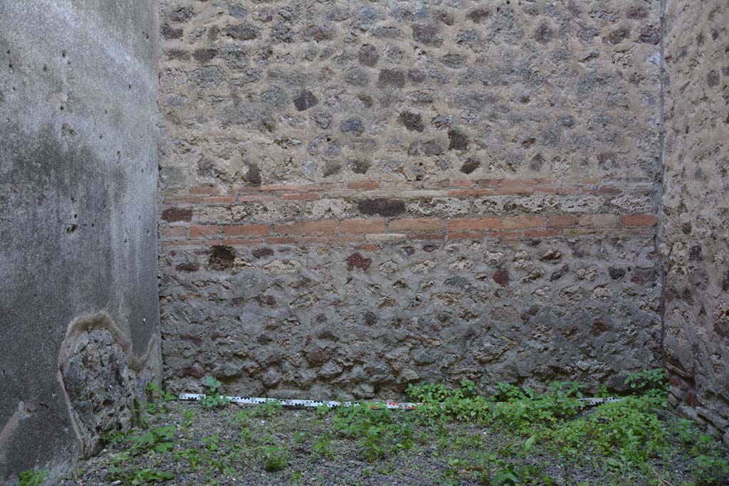 IX.5.2 Pompeii. May 2017. Room o, looking towards lower west wall.
Foto Christian Beck, ERC Grant 681269 DCOR.
