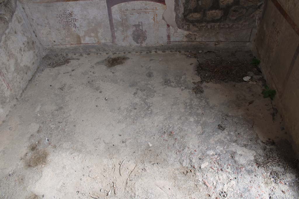 IX.5.2 Pompeii. May 2019. Room ‘c’, looking south across flooring.
Foto Christian Beck, ERC Grant 681269 DÉCOR.
