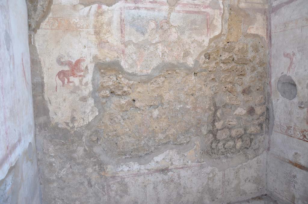 IX.5.2 Pompeii. May 2019. Room ‘c’, east wall at north end.
Foto Christian Beck, ERC Grant 681269 DÉCOR.

