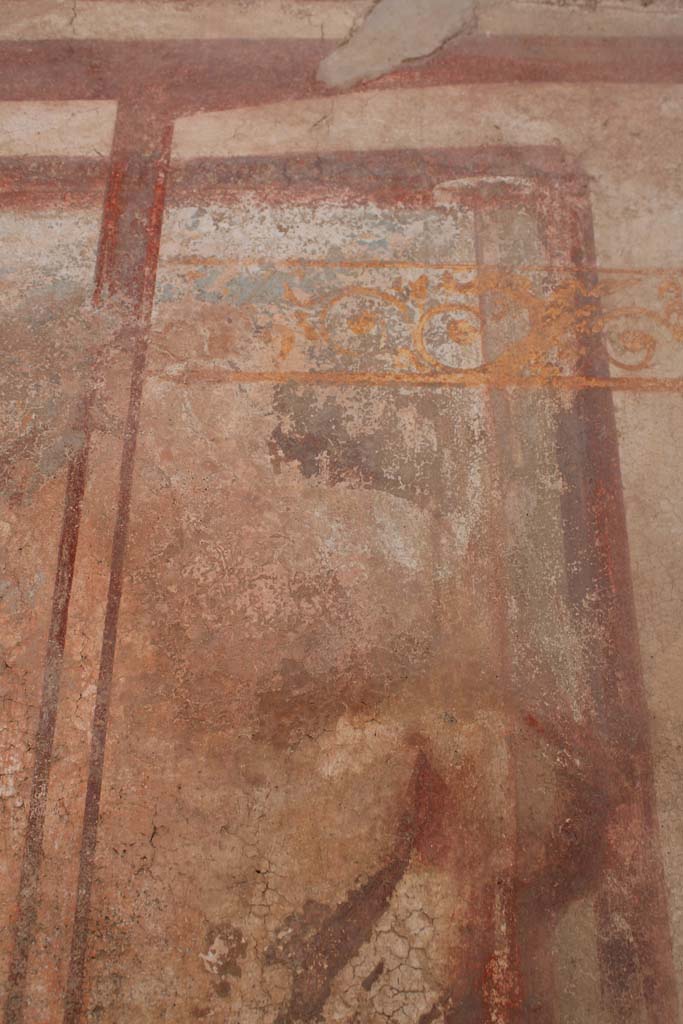 IX.5.2 Pompeii. May 2019. 
Room ‘c’, detail from south wall on west side of central wall painting.
Foto Christian Beck, ERC Grant 681269 DÉCOR.
