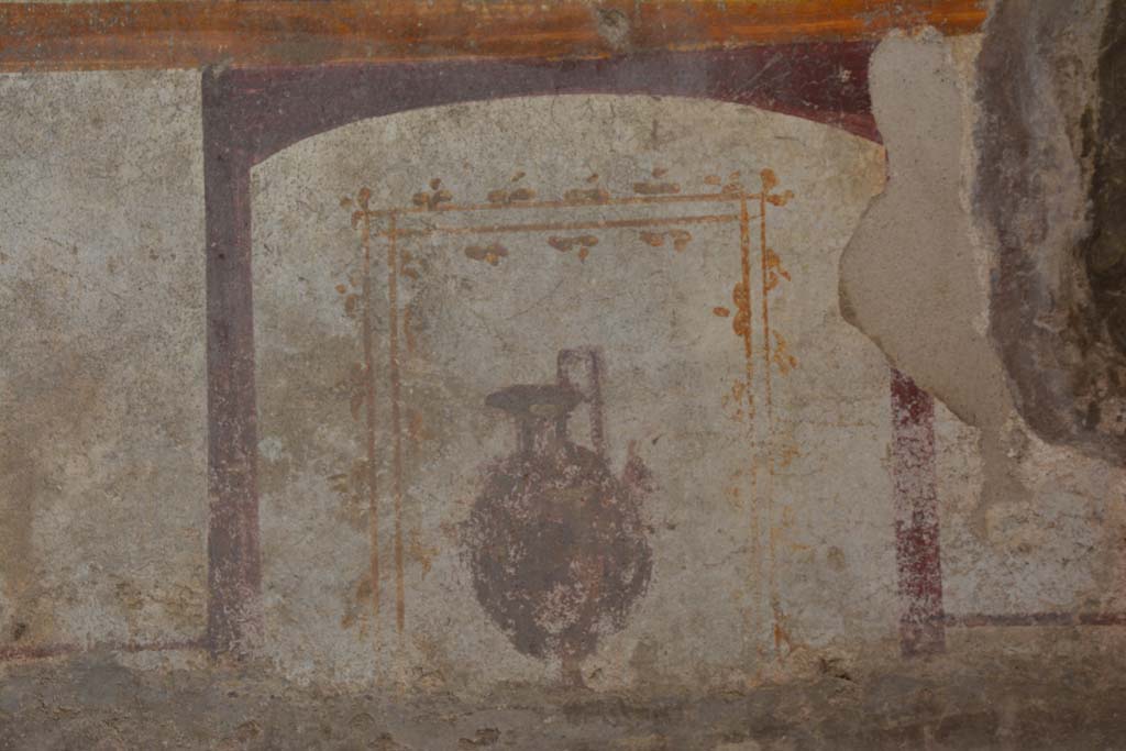 IX.5.2 Pompeii. March 2017. Room ‘c’, painted zoccolo/dado from centre of south wall. 
Foto Christian Beck, ERC Grant 681269 DÉCOR.

