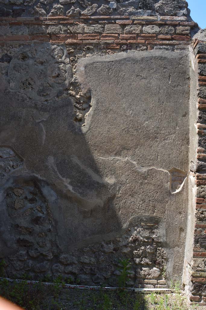 IX.5.2 Pompeii. May 2017. Room ‘g’, north wall at east end.
Foto Christian Beck, ERC Grant 681269 DÉCOR.
