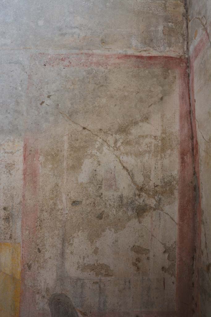 IX.5.11 Pompeii. March 2017. 
Room k, panel at west end of south wall with faded figure of Euterpe.
Foto Christian Beck, ERC Grant 681269 DCOR.
