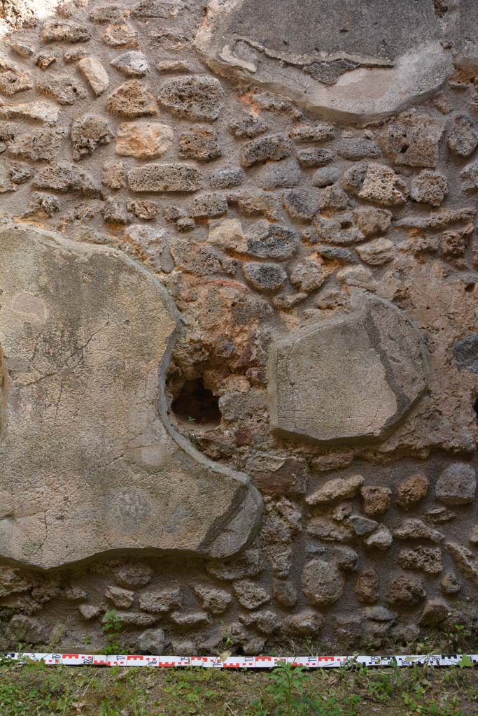 IX.5.11 Pompeii. May 2017. Room o, detail from south wall.
Foto Christian Beck, ERC Grant 681269 DCOR.
