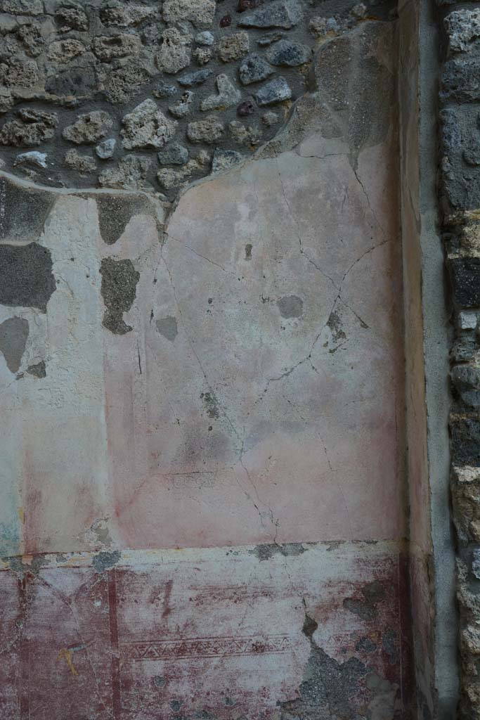 IX.5.11 Pompeii. March 2017. Room I (L), south end of east wall.
Foto Christian Beck, ERC Grant 681269 DCOR.
