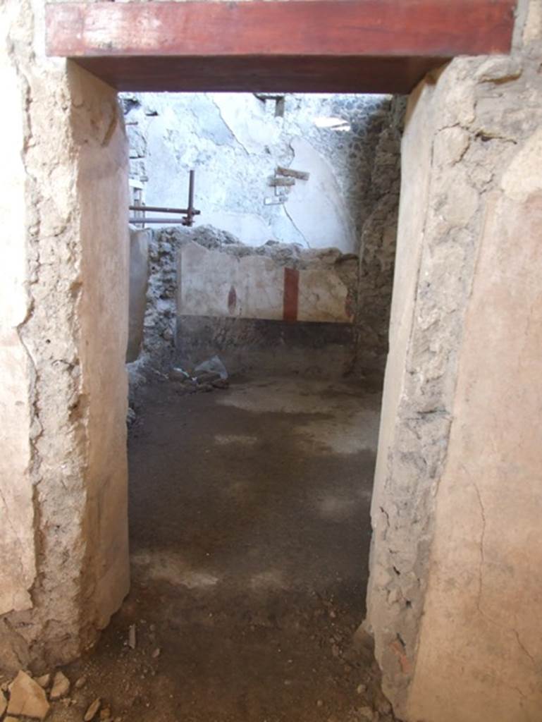 IX.12.6 Pompeii. March 2009. Room “b”, doorway in east wall leading to room “c”.