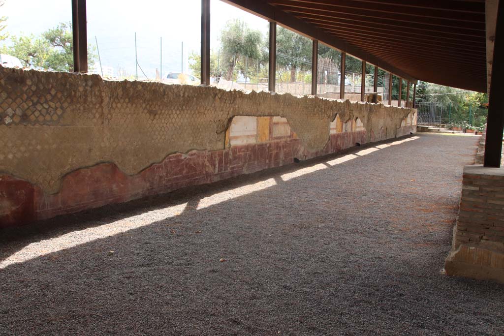 Villa San Marco, Stabiae, September 2019. Portico 1, looking west along the south wall. Photo courtesy of Klaus Heese.
