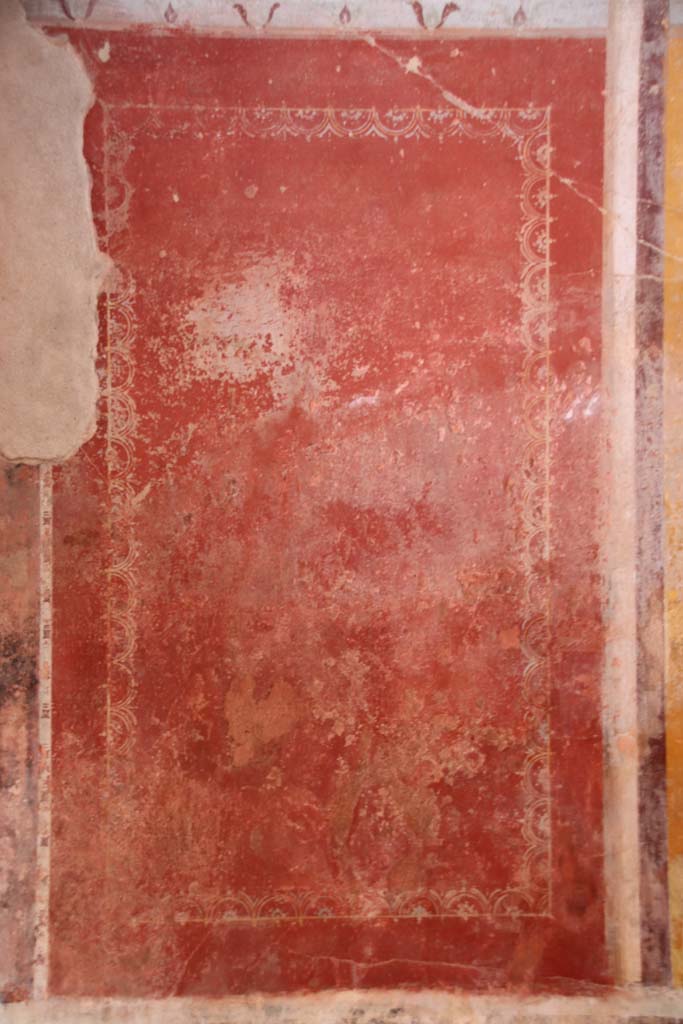 Villa Regina, Boscoreale. September 2021. 
Room IV, detail from second panel on west wall from south-west corner. 
Photo courtesy of Klaus Heese.
