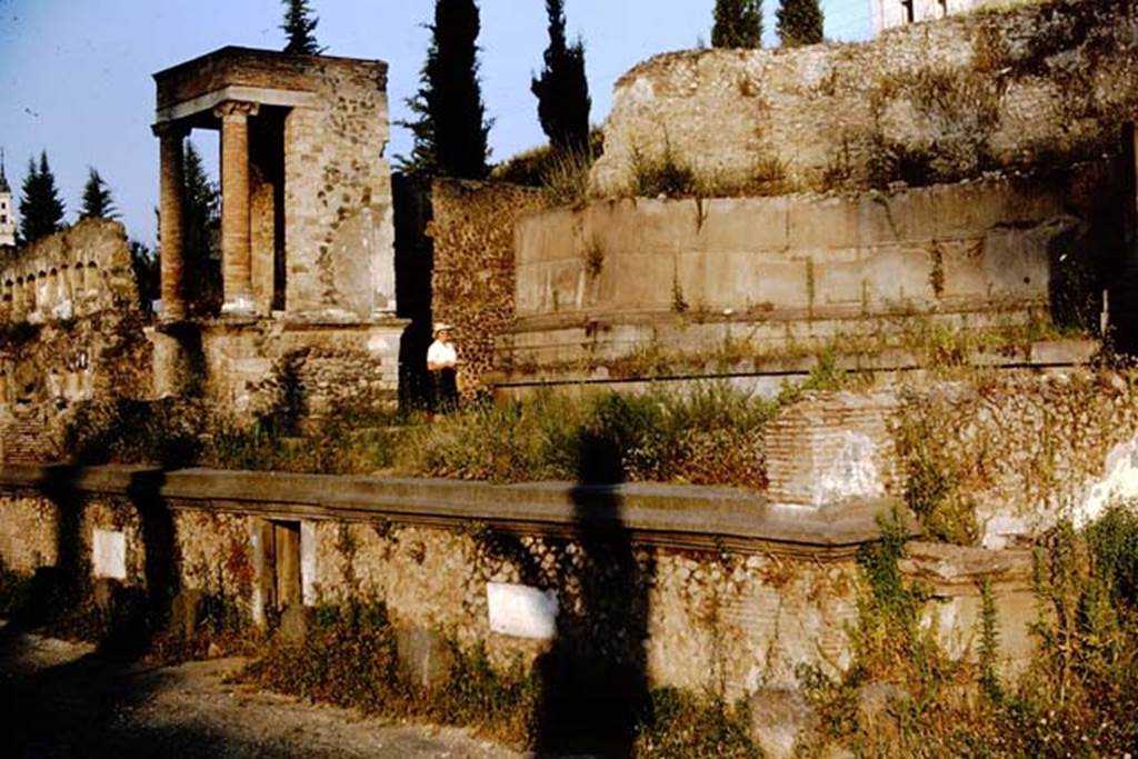 Pompeii Porta Nocera Tombs 11OS and 9OS. 1964. Looking south-east.  
Photo by Stanley A. Jashemski.
Source: The Wilhelmina and Stanley A. Jashemski archive in the University of Maryland Library, Special Collections (See collection page) and made available under the Creative Commons Attribution-Non-Commercial License v.4. See Licence and use details.
J64f1658

