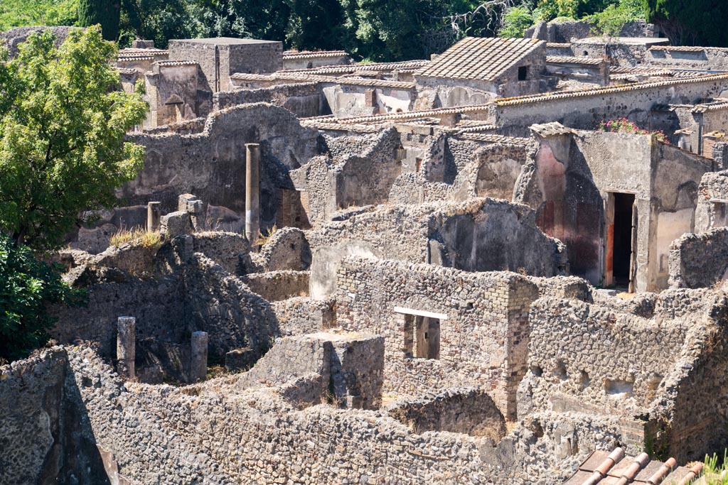 Tower XI, Pompeii. August 2023. Looking south-west from Tower across VI.5 and VI.2. Photo courtesy of Johannes Eber.