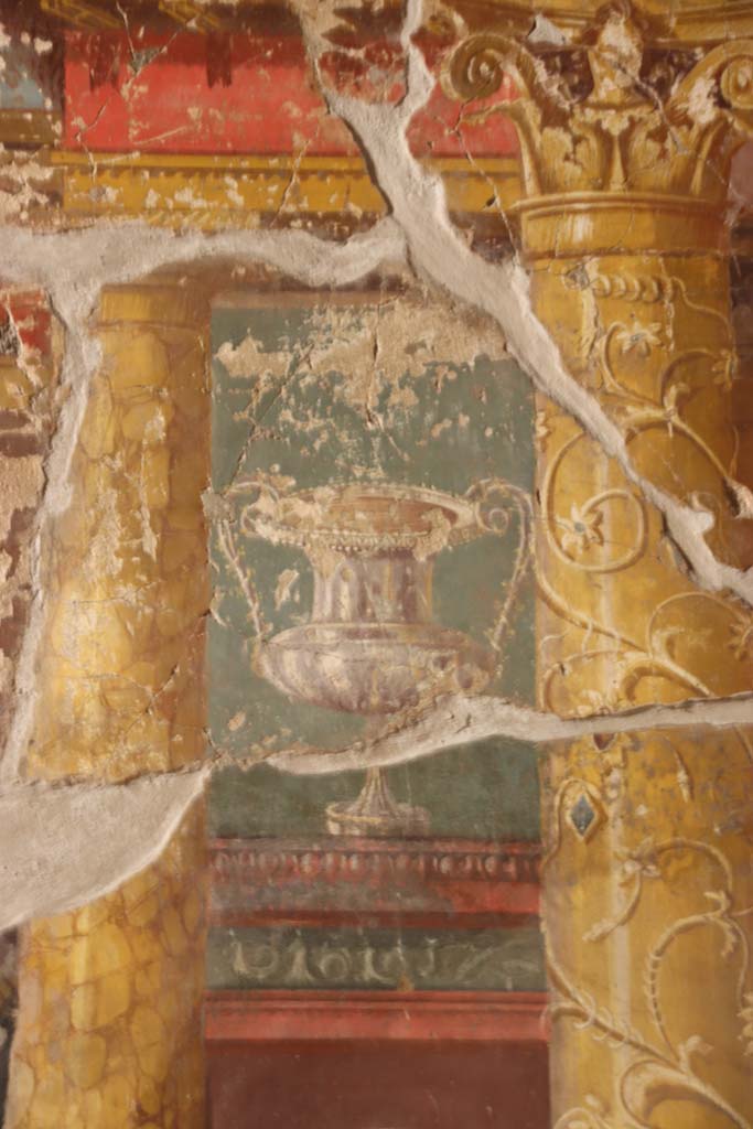 Oplontis Villa of Poppea, September 2021.  
Room 14, painted griffin, detail from left side of central panel of west wall of triclinium. Photo courtesy of Klaus Heese.
