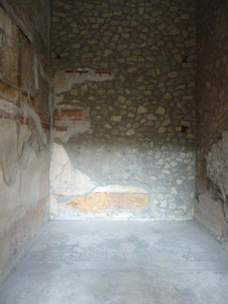 Oplontis, September 2015. Room 27, looking south in south-west corner towards doorway to room 22, on left, and room 1, on right.