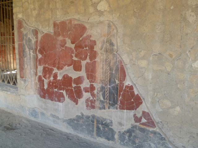 Oplontis, May 2011. Portico 40, west wall. Photo courtesy of Michael Binns.