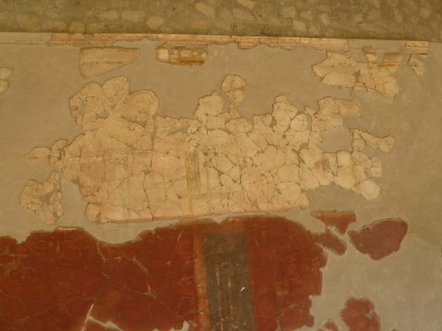 Oplontis Villa of Poppea, October 2020. Portico 40, detail from top of painted twisted candelabra on north wall. Photo courtesy of Klaus Heese.